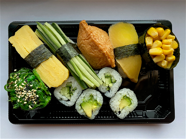 116. Vega Sushi Box - 10 stuks